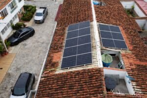 Puesta en marcha del sistema solar fotovoltaico