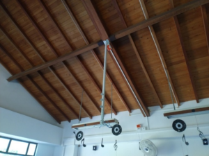 Soporte e instalación para video beam