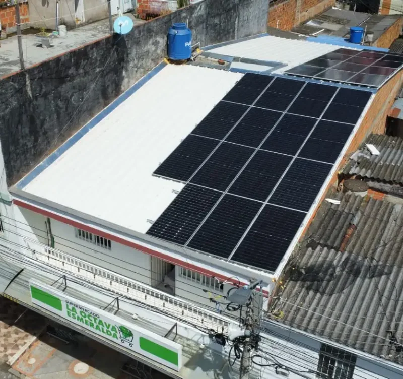 sistema-fotovoltaico-supermercado